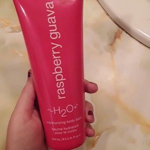 H20 raspberry guava moisturizing body balm